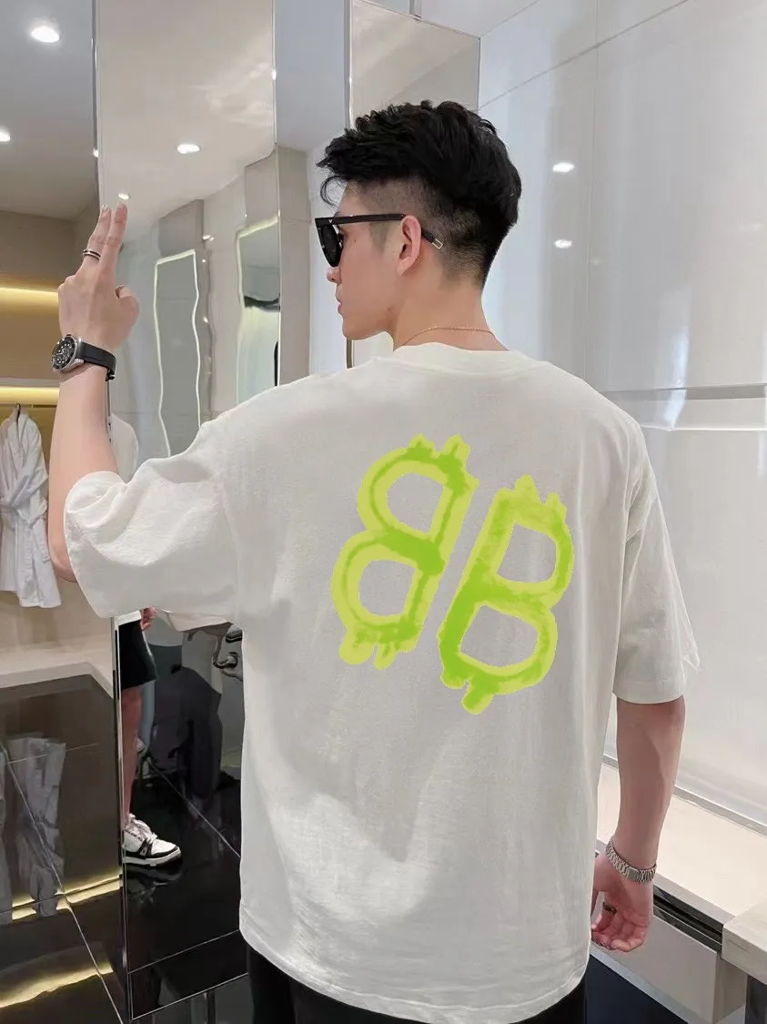 P80✨🔥 BALENCIAGA Paris lettering printed short-sleeved T-shirt, custom-woven and dyed 280g combed cotton heavyweight fabric, zero color difference in thread, perfect details, different from the current version on the market, welcome to compare, Same Style for men and women, must-sell in the picture above Color: White Black Size: 1 2 3 4